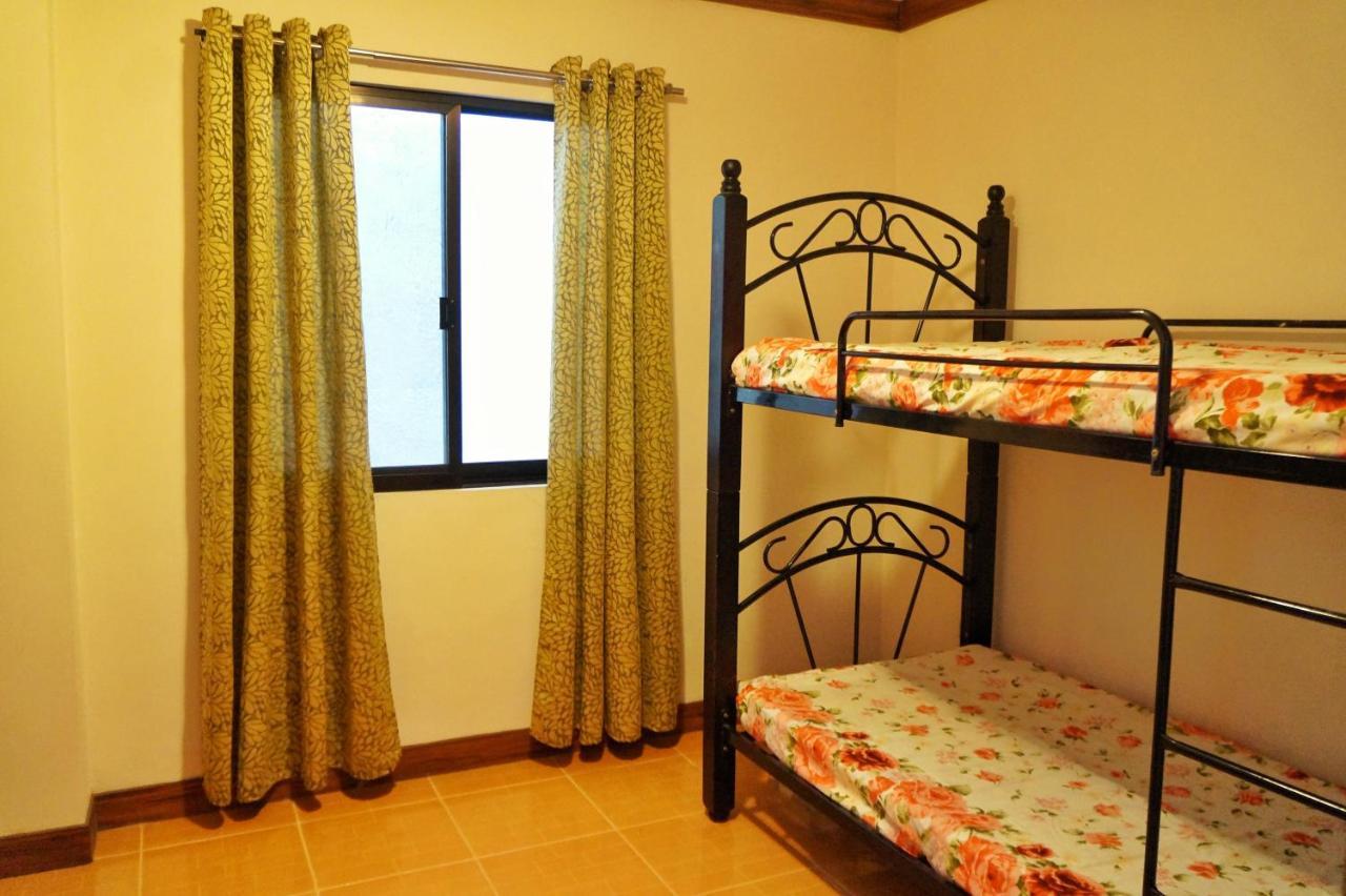 Elaine'S Homestay Dumaguete City Экстерьер фото